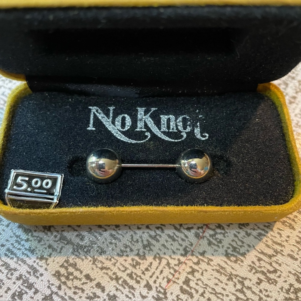 Vintage No Knot Tie Pin Balls Silver Original Box 1976